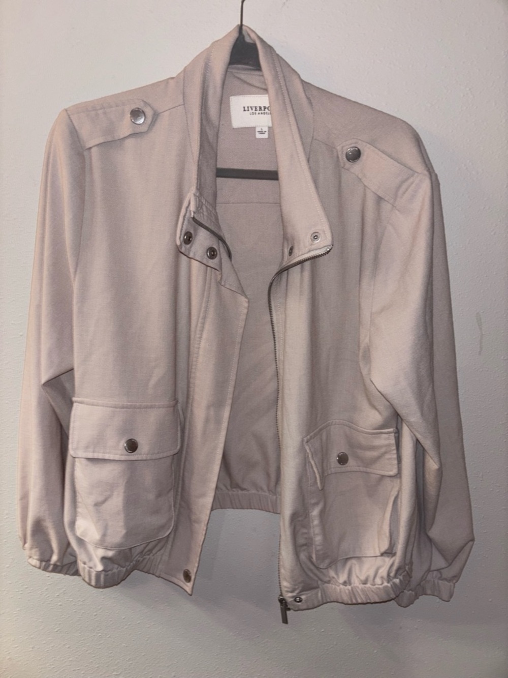 Liverpool Light Beige Utility Jacket with Flap Pockets